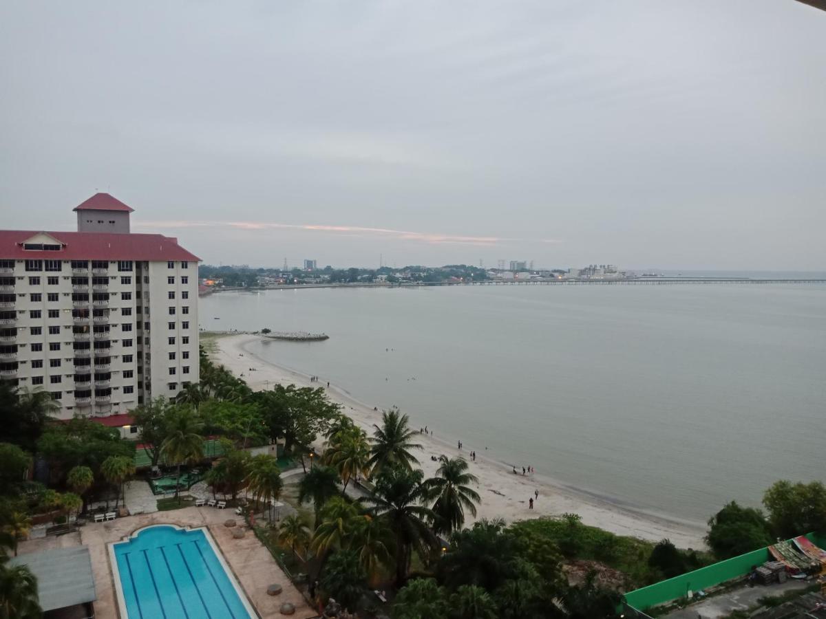 Glory Beach Resort Private Penthouse Port Dickson Kültér fotó