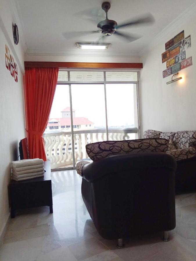 Glory Beach Resort Private Penthouse Port Dickson Kültér fotó