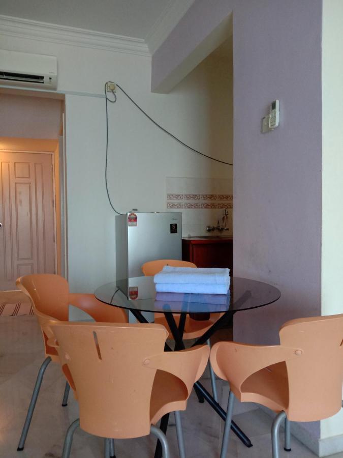 Glory Beach Resort Private Penthouse Port Dickson Kültér fotó